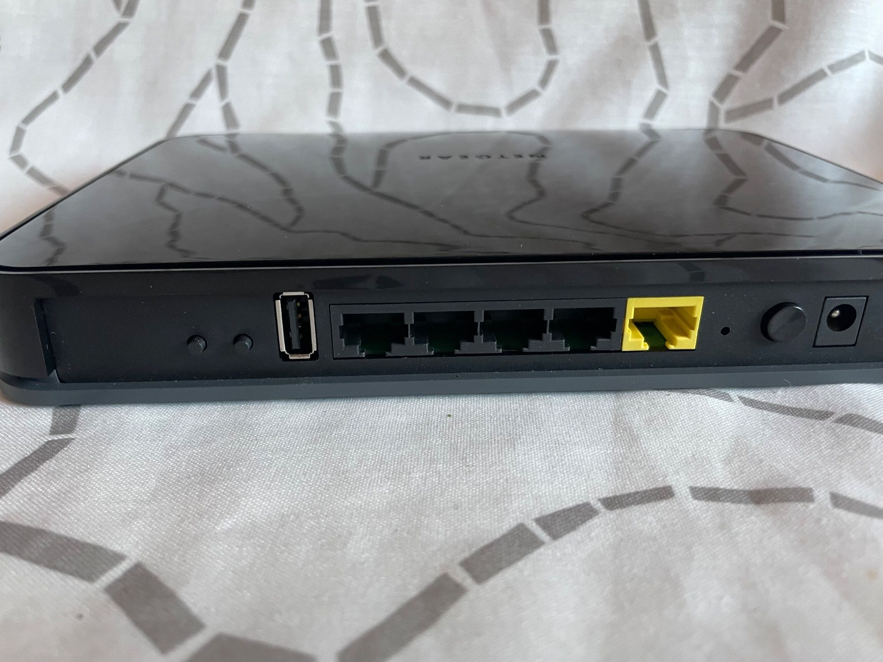 Netgear Modems & Router: Netgear N600 Router, ab Fr. 1.-- – Gebraucht aus Rafz von stg101 5