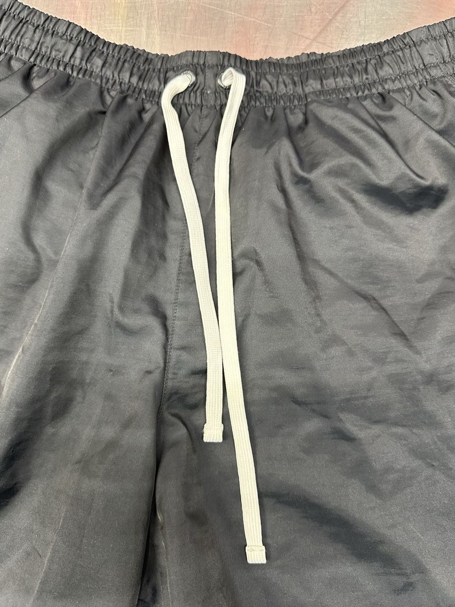 Nike Pantaloni: Nike Laufshorts schwarz – Usato da Schwende venduto da weesli 2