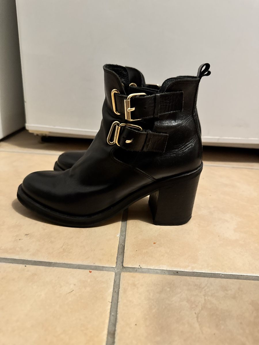 Jonak Scarpe da donna: bottines Jonak – Usato da Lonay venduto da nei_79jc 1