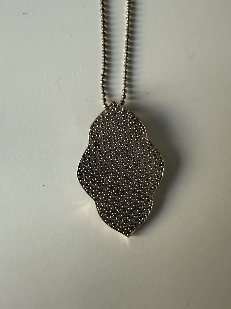 Thomas Sabo Catenine: Thomas Sabo silberfarbene Halskette mit Glitzer Anhänger – Usato da Eglisau venduto da Nic1906 1