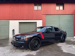 Dodge Charger 5.7 HEMI