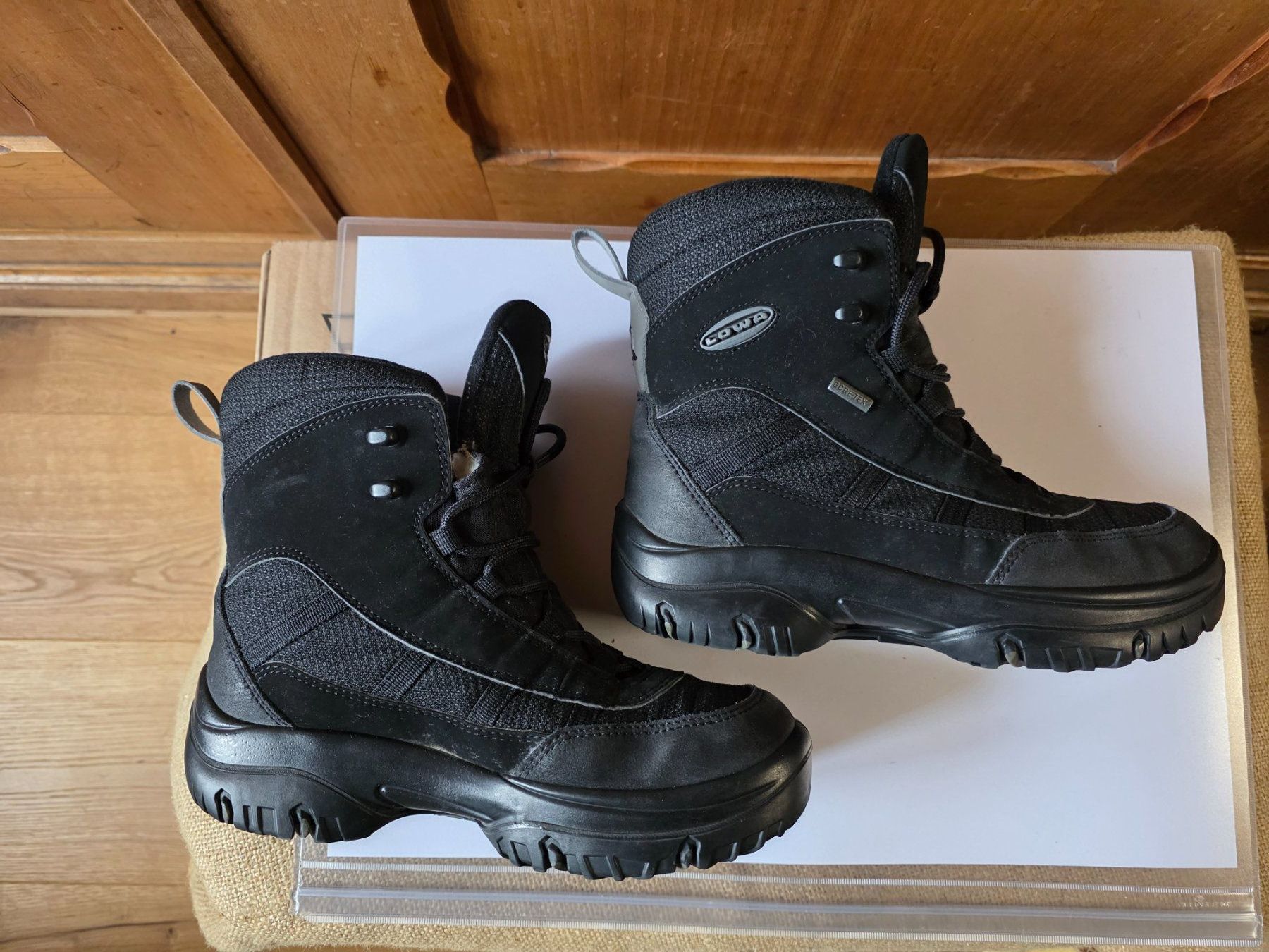 Lowa Scarpe da uomo: LOWA Trident GTX Ls - Wanderschuh Grösse 37  Goretex – Nuovo (secondo la descrizione) da Walterswil BE venduto da Lonitti 1