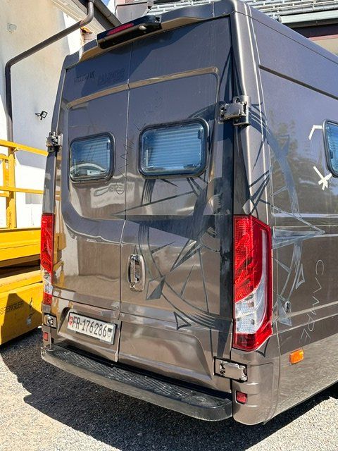 Iveco Camping Fahrzeuge: Camper Iveco Daily – Gebraucht aus Alterswil FR von Kurmann1 2