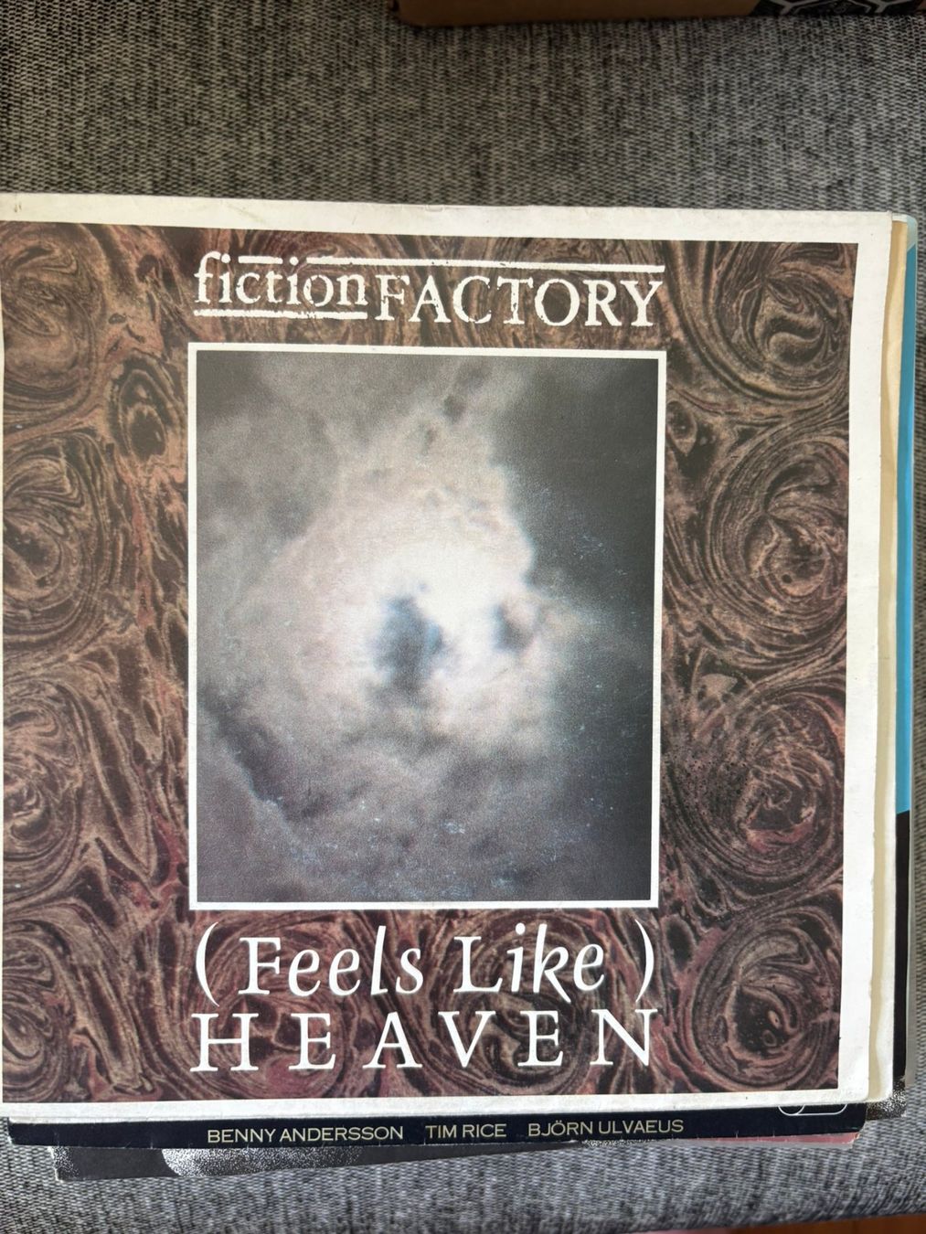 Vinyles: Fiction Factory - Feels Like Heaven – D'occasion à Zofingen par Bigron
