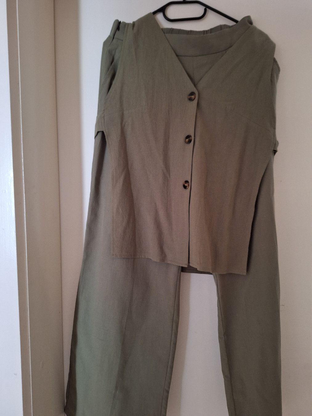 Lotti di vestiti: Ensemble haut & Pantalon – Nuovo (secondo la descrizione) da Fribourg venduto da car_6vvs 1