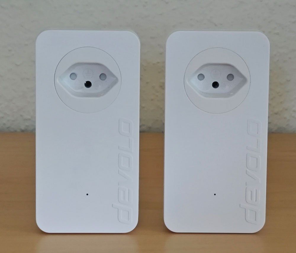 Devolo Unità & Adattatore: DEVOLO dLAN 1200+ Powerline Adapter - 2 Stück – Nuovo (secondo la descrizione) da St.Gallen venduto da Pheban 1