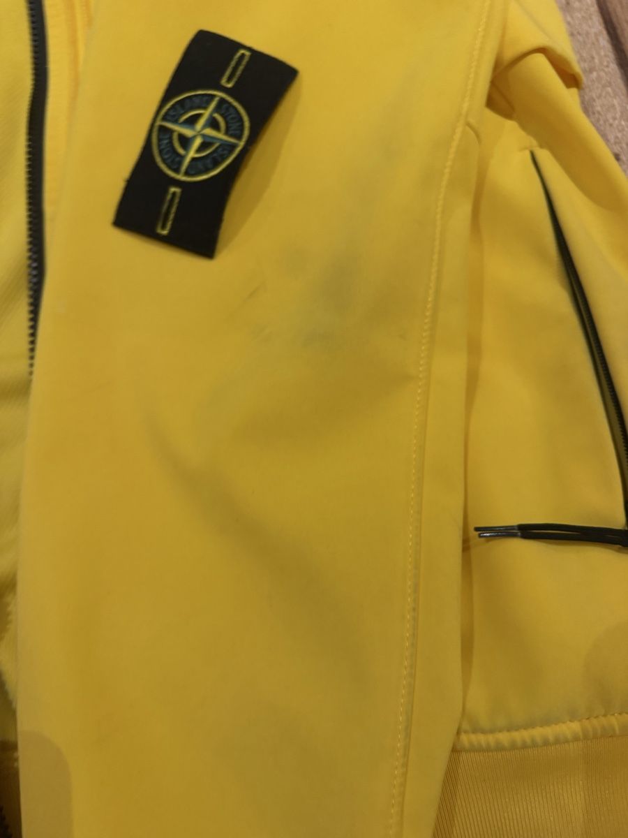 Giacche: Stone Island Light Soft Shell-R e.dye – Usato da Niederteufen venduto da Tommazzo 3