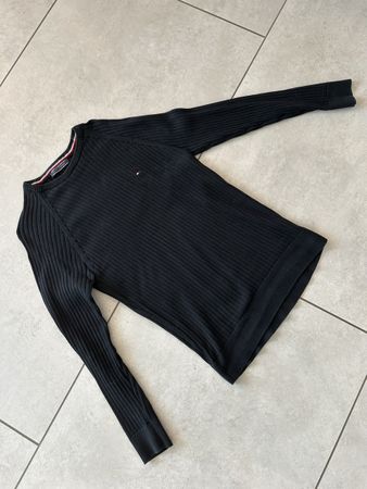 Pullover von Tommy Hilfiger Grösse.L in Top Zustand