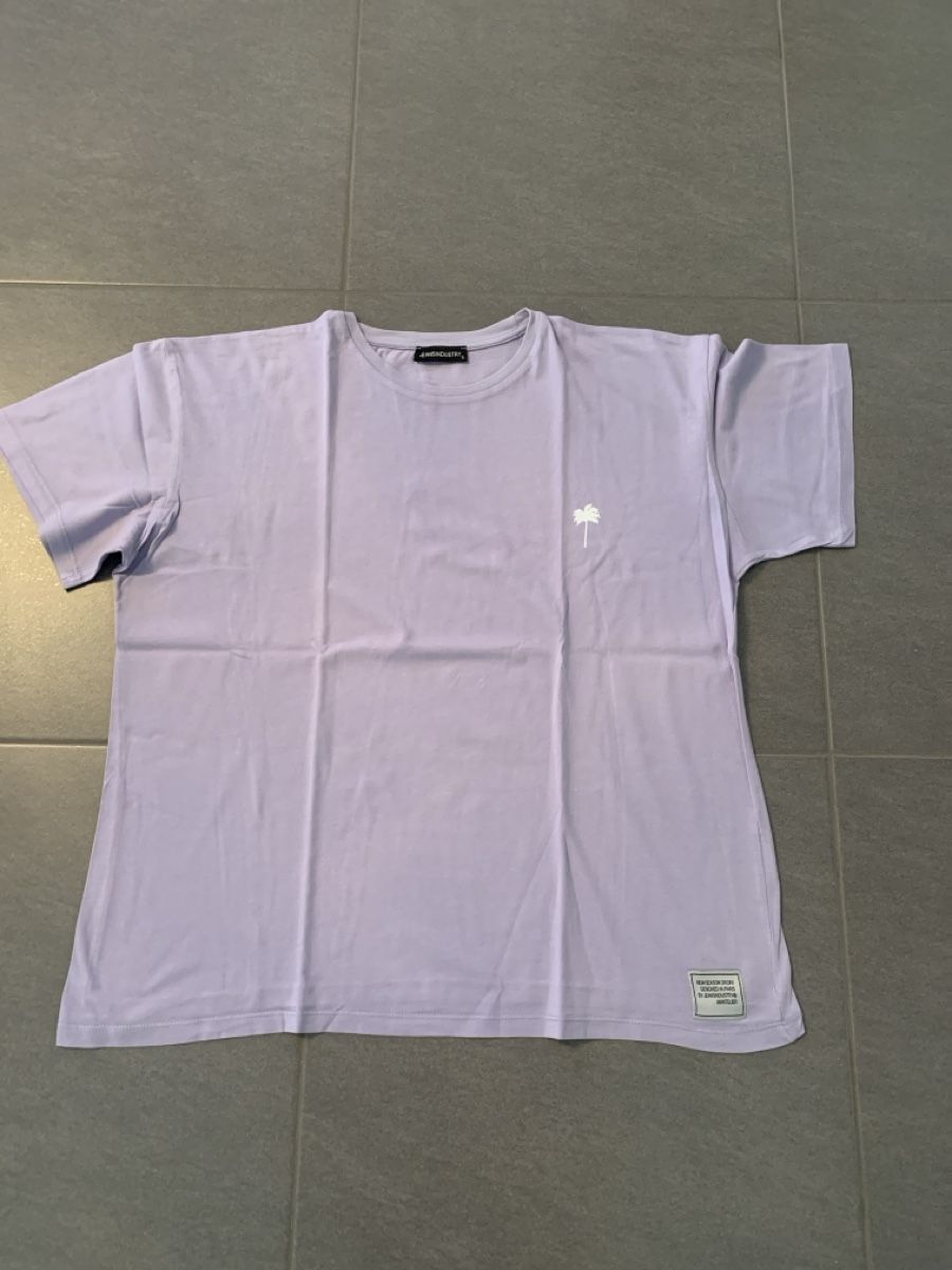 T-Shirts: T-shirt oversize – Gebraucht aus Collombey von amina36