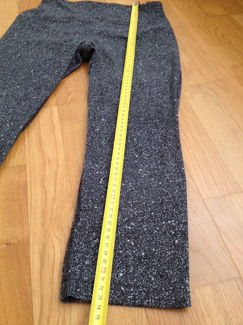 Leggings: Sport kurze Leggins – Usato da Dübendorf venduto da Fip05 1