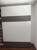 Platzsparendes Schrankbett / Klappbett in Weiss – 140 × 200