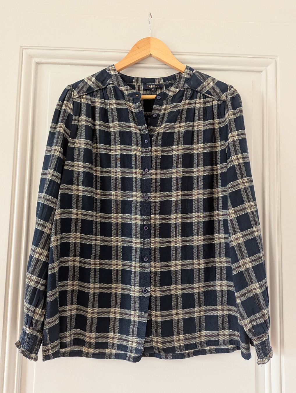 Caroll Camicette: chemise Caroll 42  – Nuovo (secondo la descrizione) da Montreux venduto da dem_gyt9