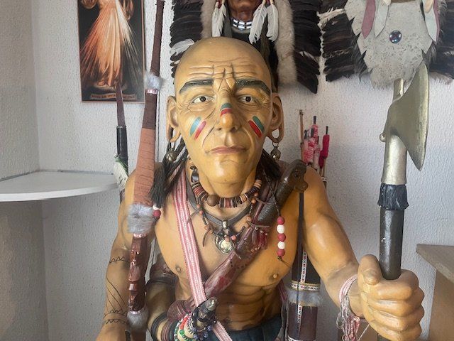 Statuette: Letzte  Aktion Grosse Indianer Figur – Usato da Basel venduto da Dylan1994 6