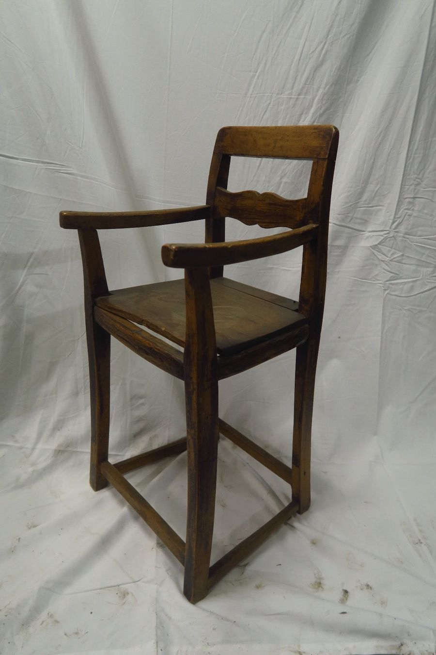 Chaises hautes: Antiker Kindersitz Stuhl – D'occasion à Chur par JennyAlexander 2