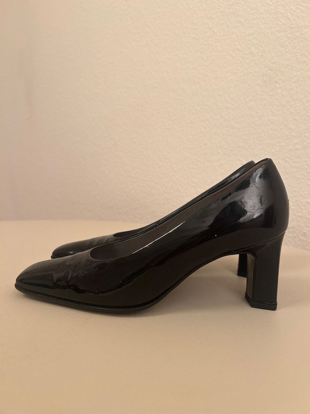 Gabor Scarpe da donna: Damen-Pumps Lackleder GABOR Gr. 38 – Usato da Rorschacherberg venduto da Svebe 8