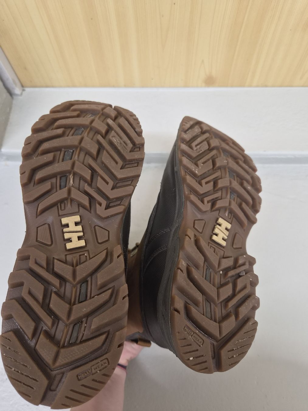 Helly Hansen Chaussures hommes: Winterschuhe Gr. 38 – Neuf (Voir description) à Wila par Ina_99 4