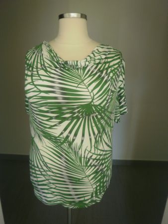 T-shirt vert T. 48 et 52