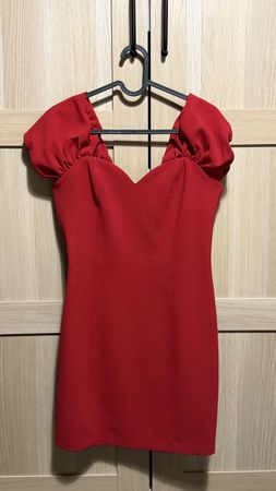 red dress from zara in S