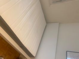Ikea Bett mit Matratze