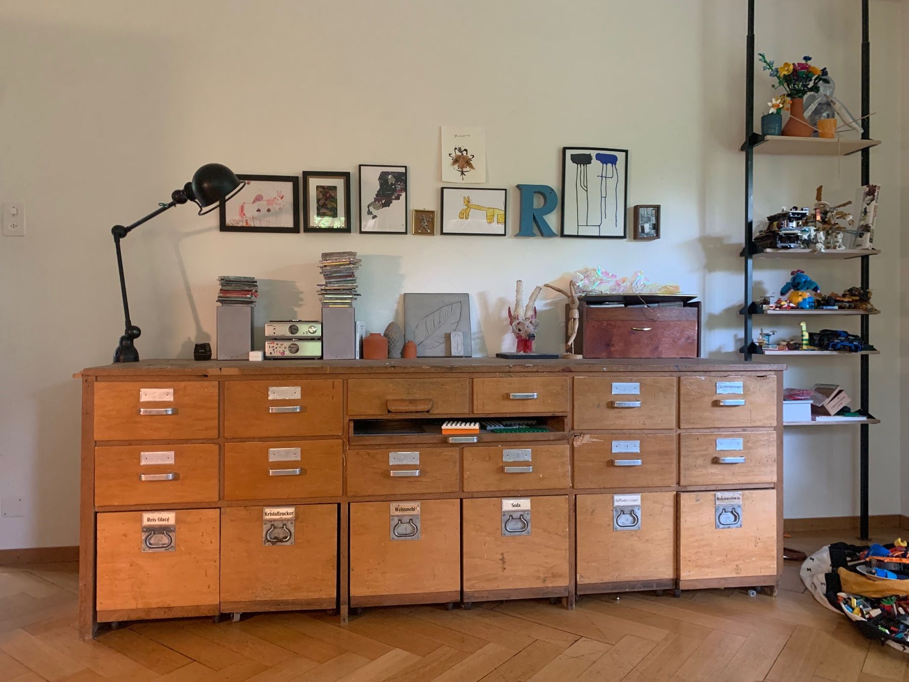 Allestimento di negozi e stand fieristici: Sideboard / Krämertheke – Usato da Biel/Bienne venduto da Munzi007