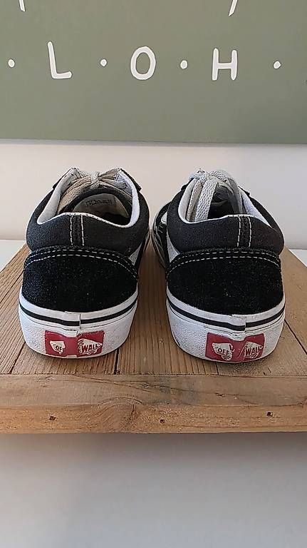 Scarpe per ragazzi: Vans Kinderschuhe Grösse 31 – Usato da Steinhausen venduto da Na18 2