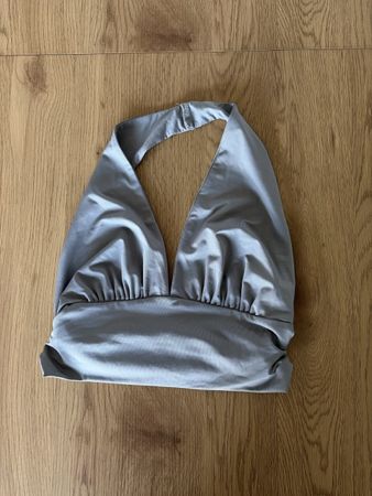 Halter Top in grau, ideal für den Sommer - Grösse S