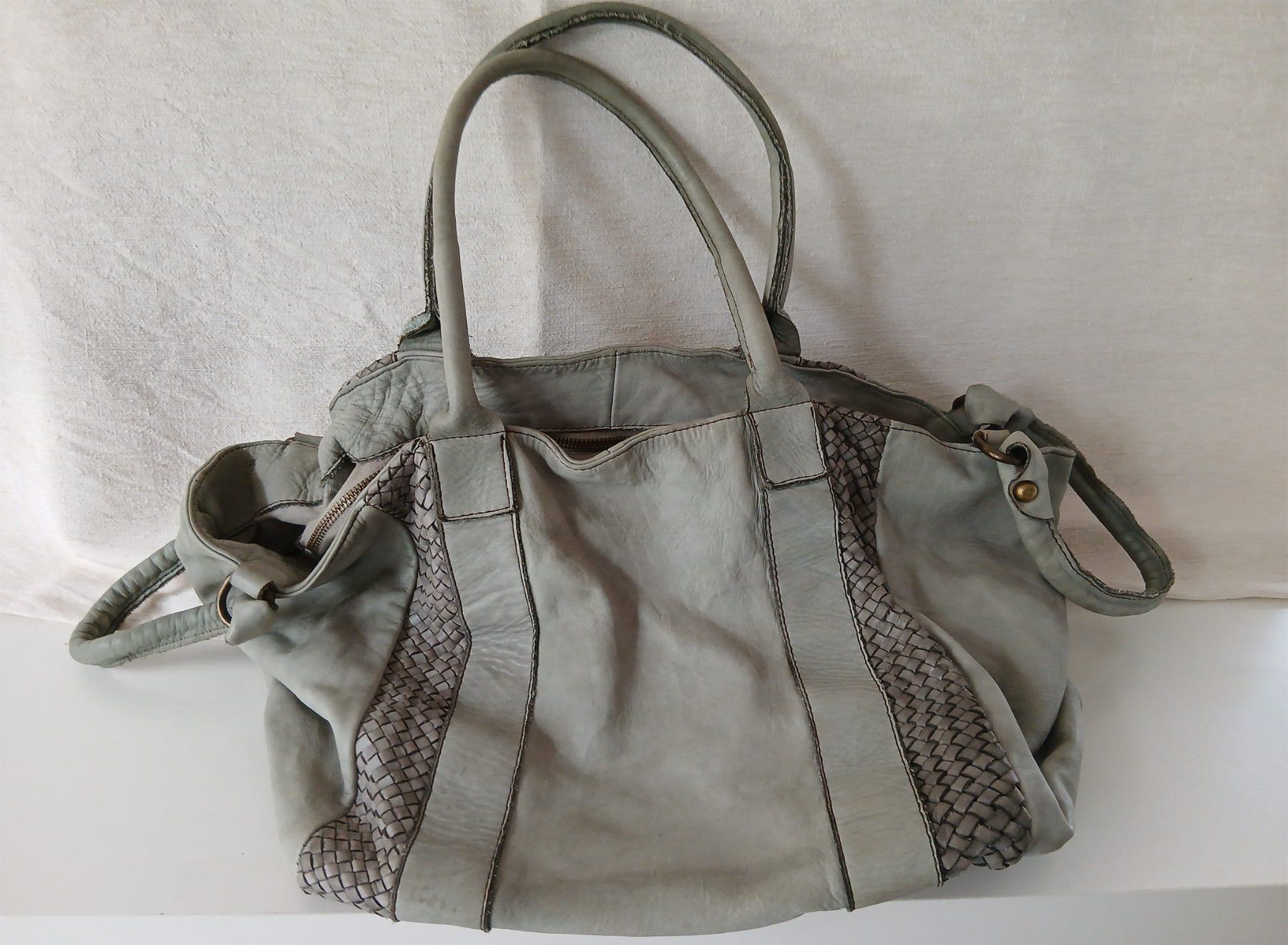 Taschen für Damen: Sac à main en cuir devachette – Gebraucht aus Sion von pie_2zs9