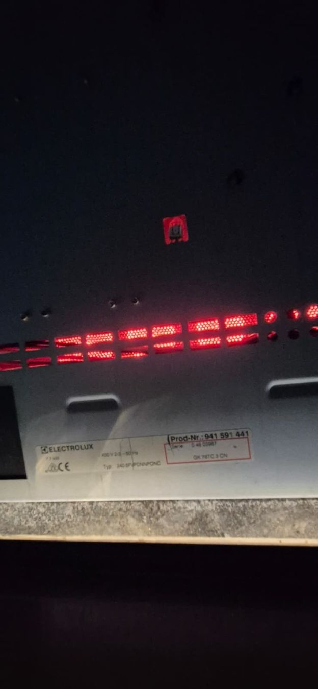 Herde: Glaskeramikkochfeld Electrolux – Gebraucht aus Steffisburg von Nydegger1 4