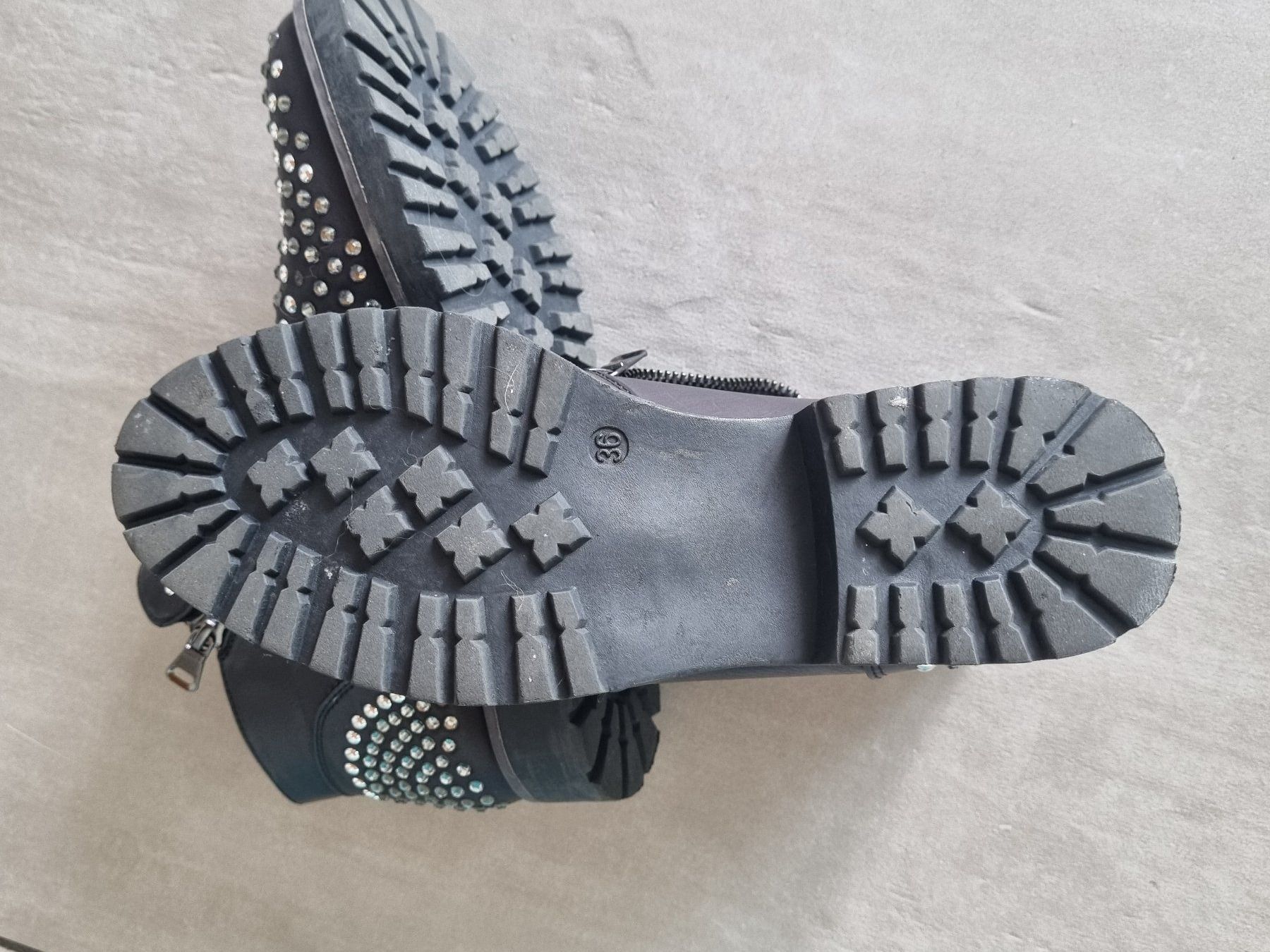 Scarpe per ragazze: Scarpe basse – Usato da Biasca venduto da Siosmart 3