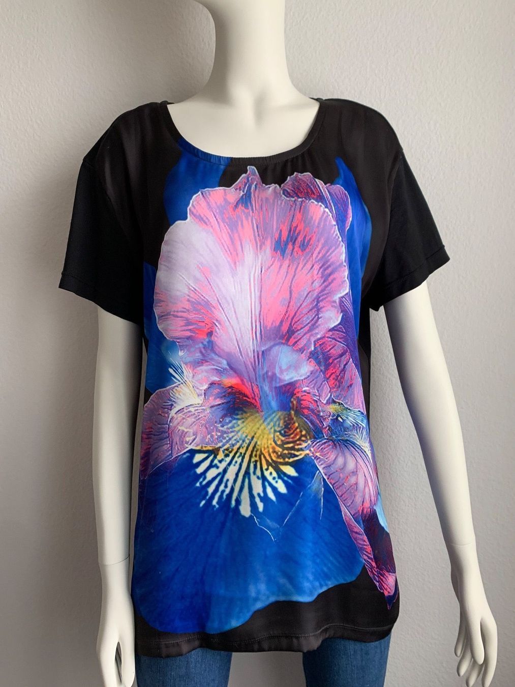 Givenchy T-Shirts: Givenchy T-Shirt – Neu (gemäss Beschreibung) aus Winterthur von 19.19 1