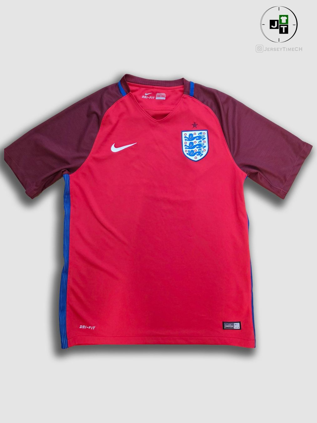 Nike Canottiere & Pantaloni: ENGLAND 2016 TRIKOT M – Usato da Lüchingen venduto da Jersey_Time