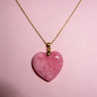 Collier cœur en agate rose