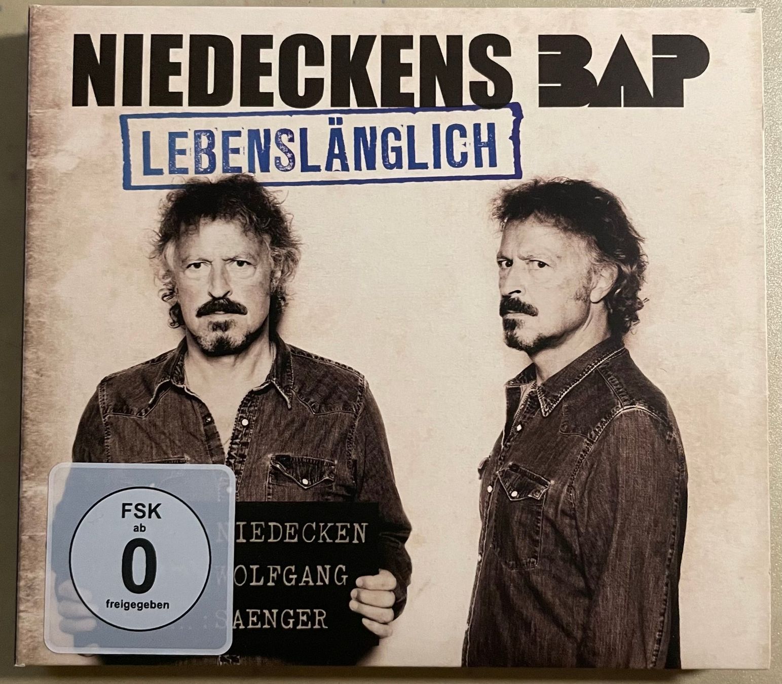 CD: Niedeckens BAP - Lebenslänglich  (CD + DVD) – Usato da Brunnen venduto da Barfly5