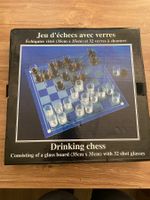 Schach aus Glas mit Shot-Gläser für Partyspiel, neuwertig