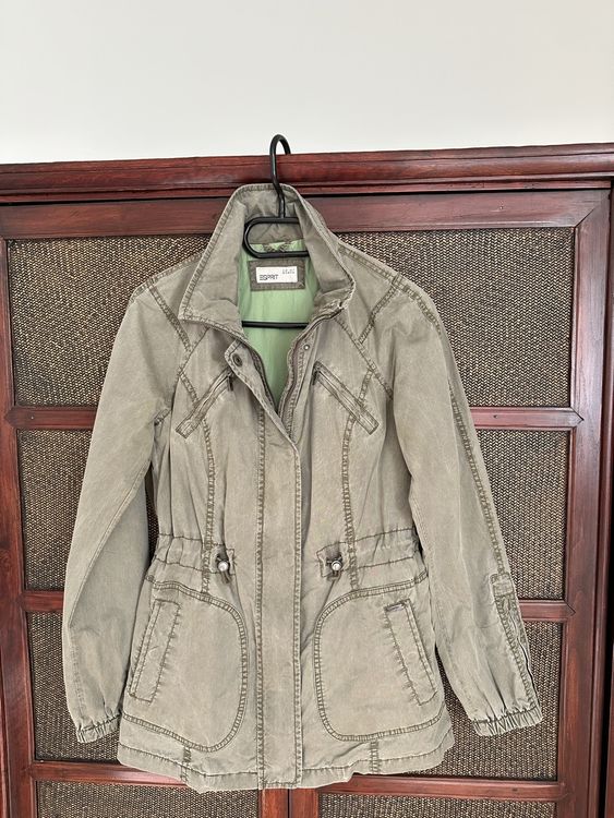 Esprit Vestes: Praktisch neuer Tranchcoad, Gr. 36, Marke Esprit – D'occasion à Chur par simba-64