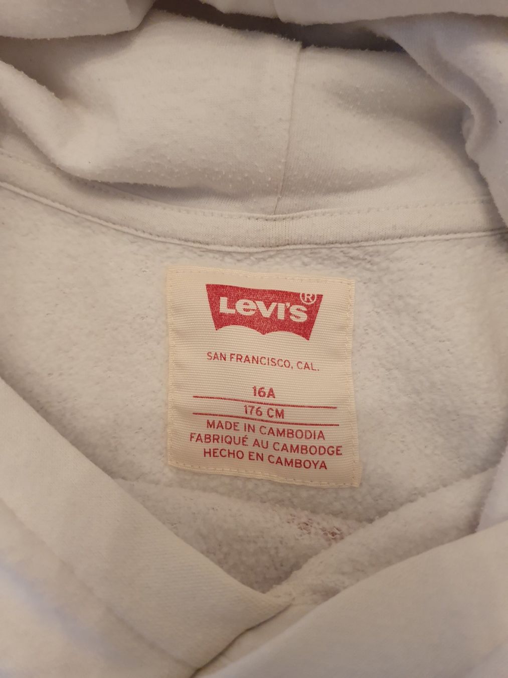 Levi's Maglioni & Felpe: Levi's Kapuzenpullover Gr. 176 – Usato da Therwil venduto da joc_mq6z 2
