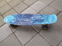 Skateboard King mit LED Rädern