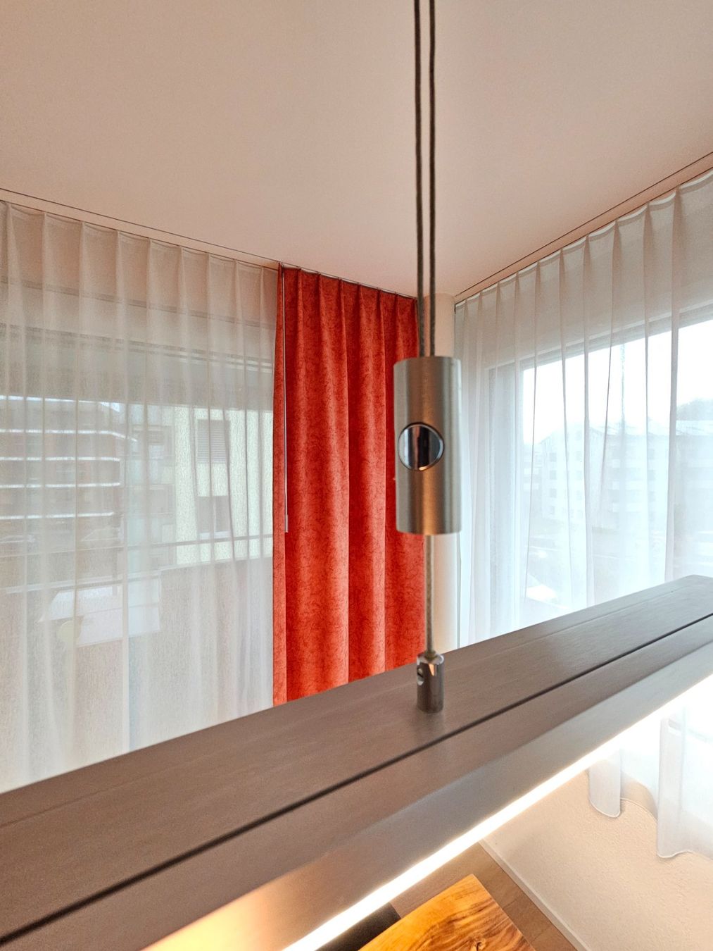 Bankamp Lampadari & plafoniere: Pendelleuchte Bankamp LED Alu gebraucht Schienensystem – Usato da Lauerz venduto da Etri 7