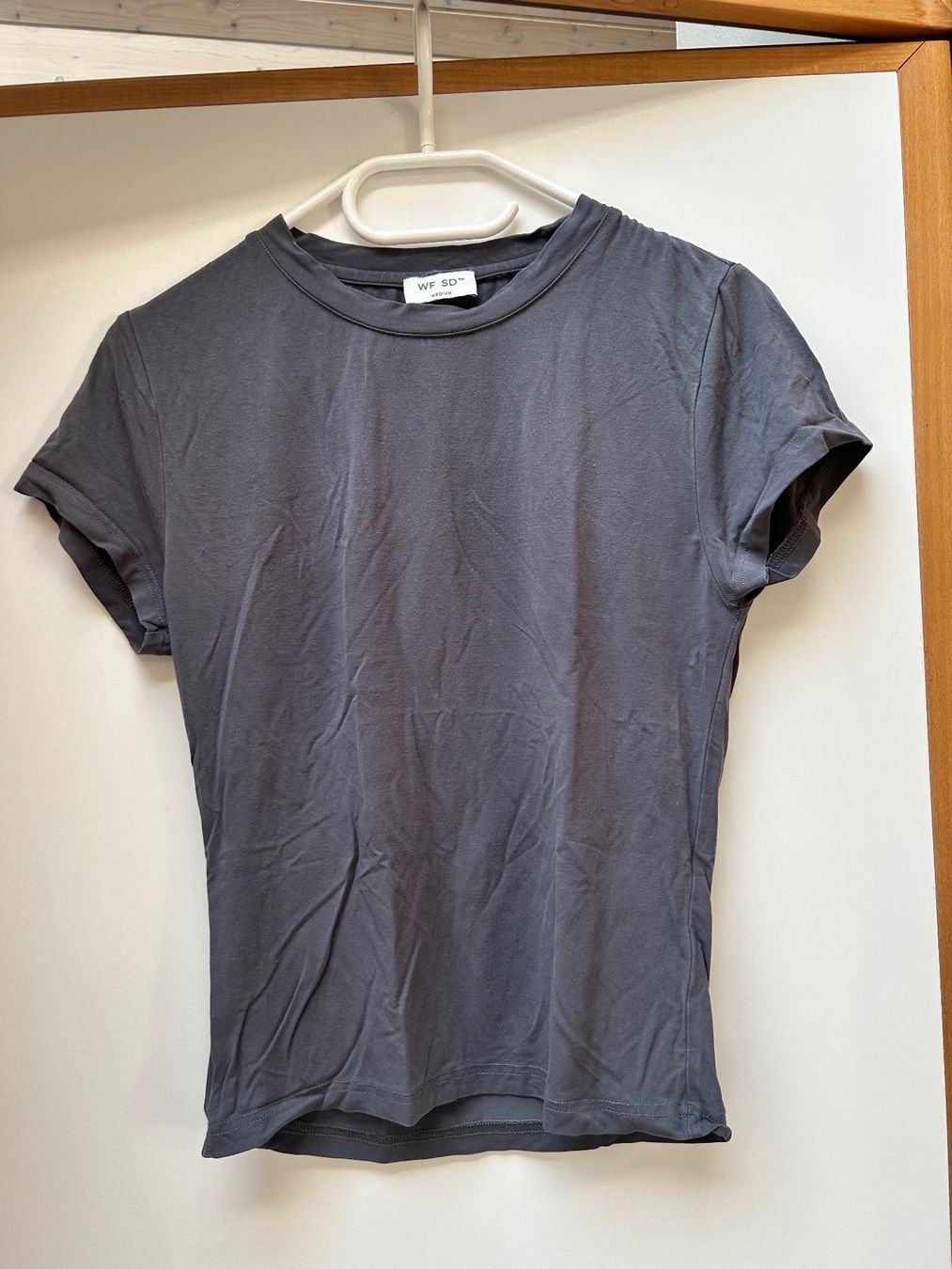 T-shirt: WHITEFOX T-Shirt – Usato da Dättwil AG venduto da fio_d76l