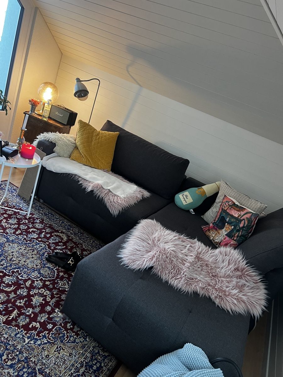 Divani: Bequemes Ecksofa / Schlafsofa in Dunkelgrau mit Recamiere – Usato da Rorschacherberg venduto da deborahM95 1