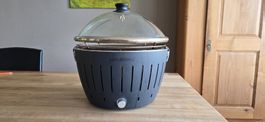 Lotus Grill Holzkohlegrill mit Deckel Anthrazit geb...