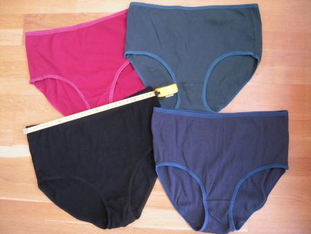 4 NEUE Unterhosen Damen Gr L