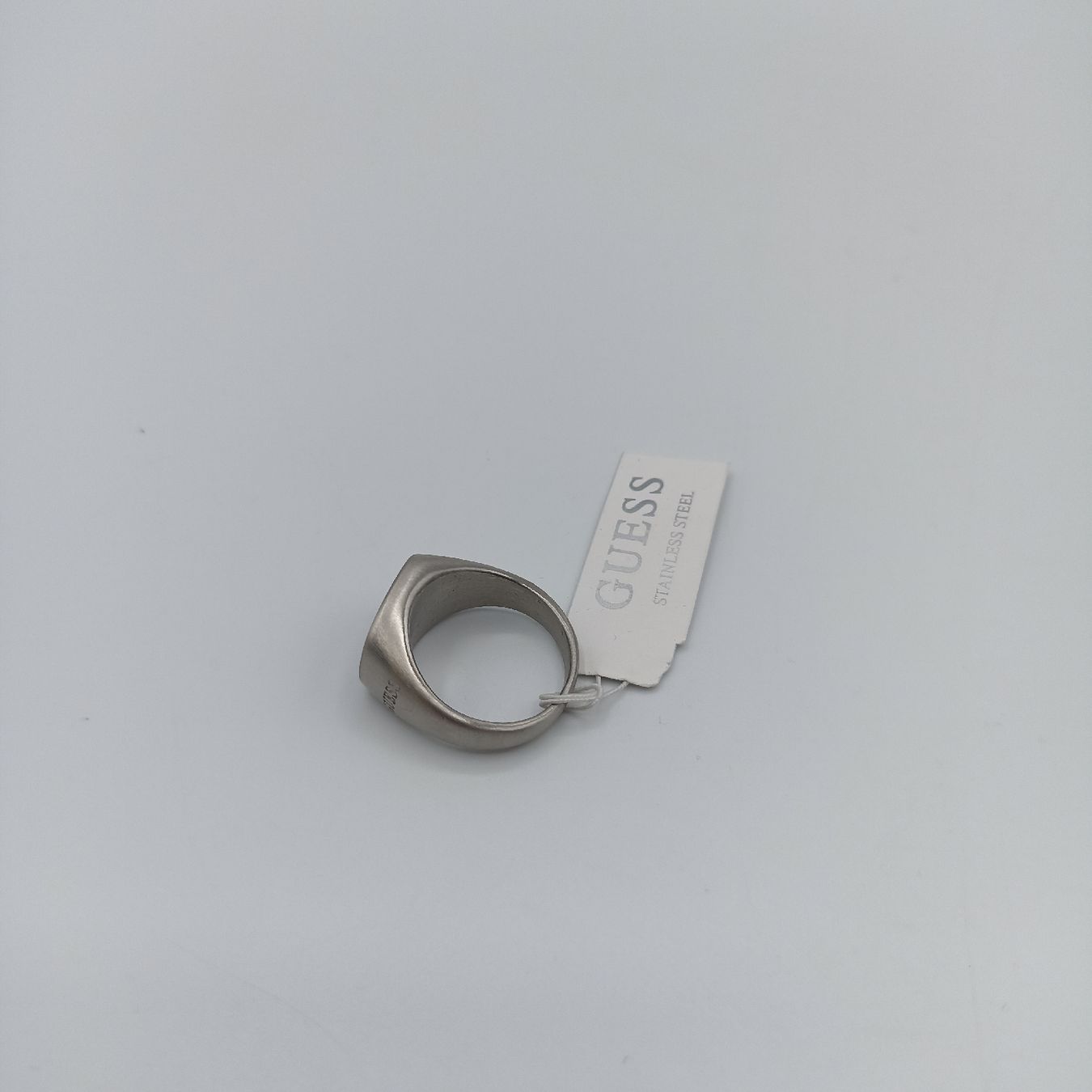 Guess Ringe: Guess Ring (neu) – Neu und originalverpackt aus Schaffhausen von  1