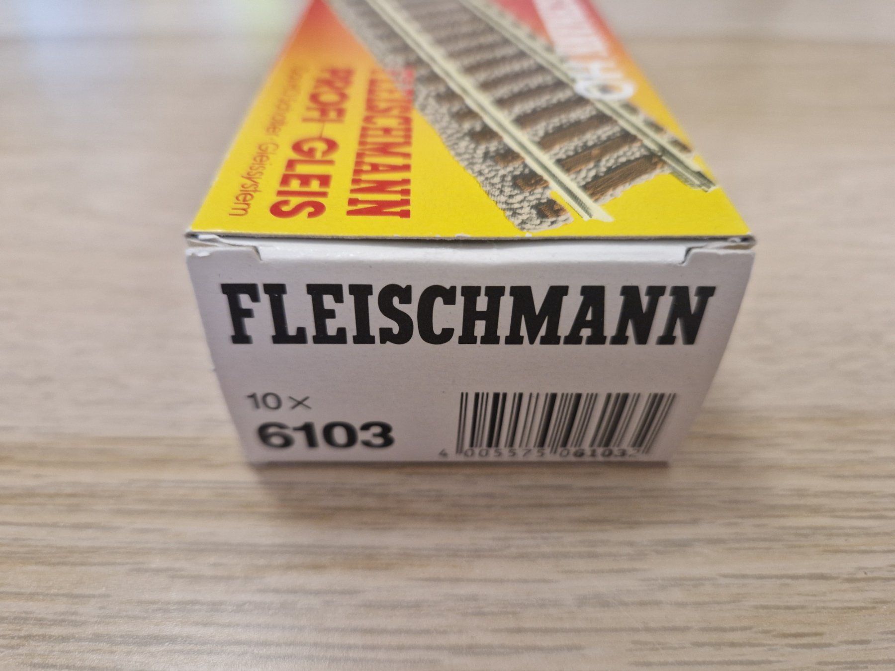 Fleischmann Modelleisenbahnen: Fleischmann 10 x 6103 Gerades gleis H0 – Gebraucht aus St-Aubin-Sauges von tantome 1