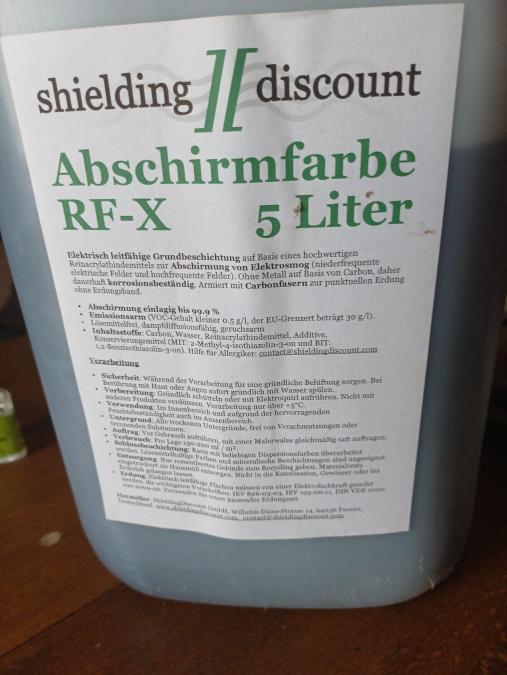 Colori: Abschirmfarbe RF-X 5 Liter neu ungeoeffnet – Usato da Sundlauenen venduto da Madler 1