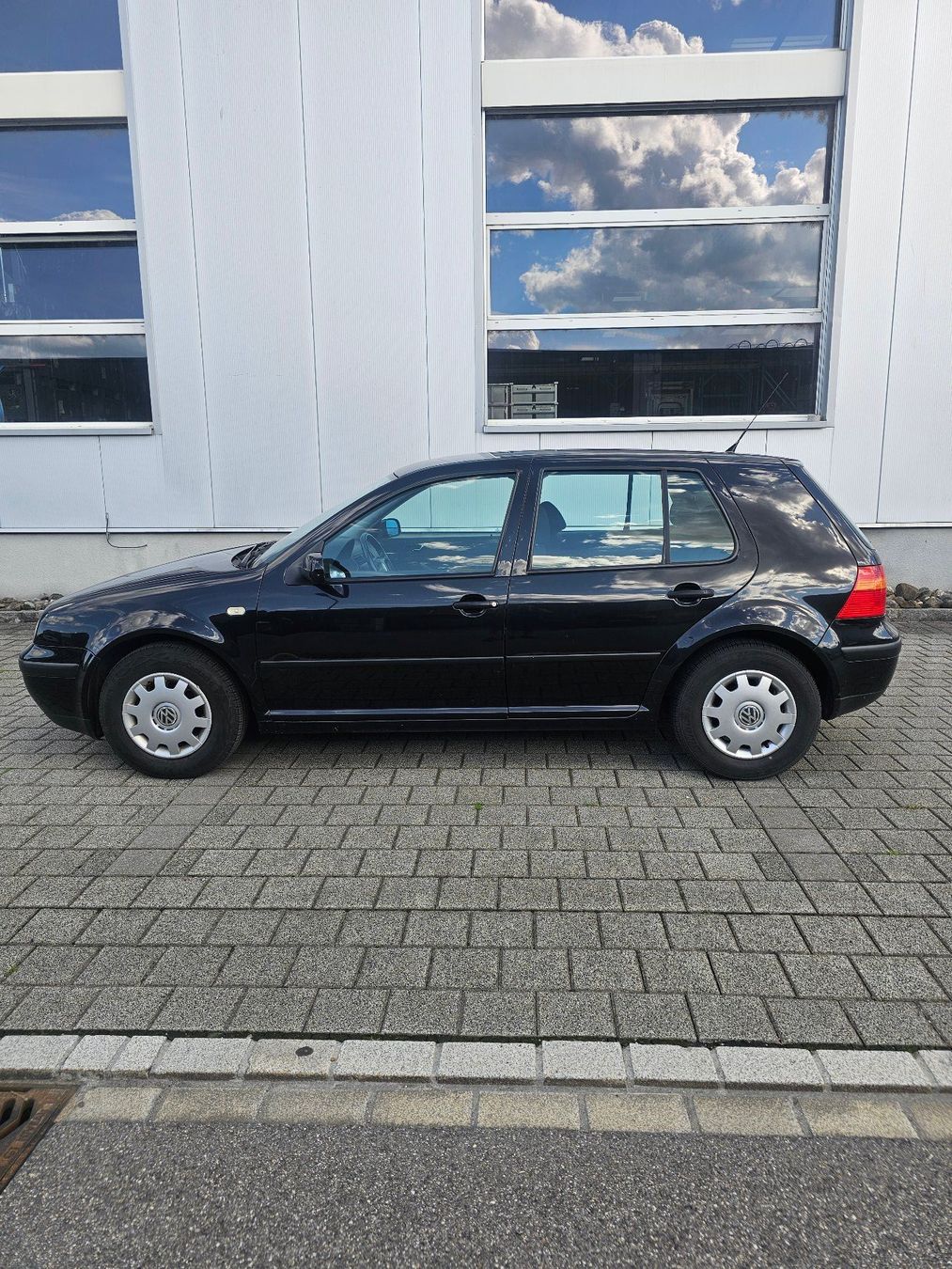 VW Automobili: Vw Golf – Usato da Altstätten SG venduto da Dontito 1