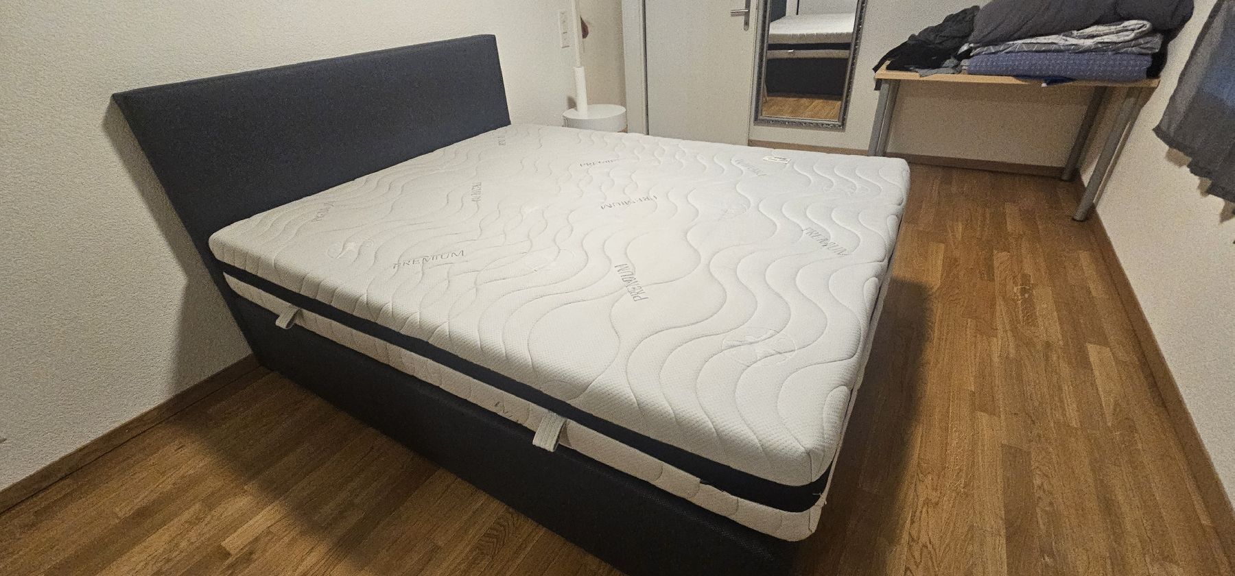 Letti: neuwertiges Boxspringbett – Nuovo (secondo la descrizione) da Kirchleerau venduto da hardo1964 3