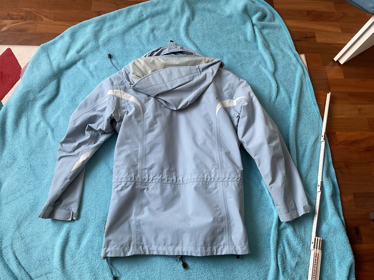 Mammut Giacche: Mammut Jacke GoreTex S/M Damen – Usato da emmenbrücke venduto da pamelaz 2