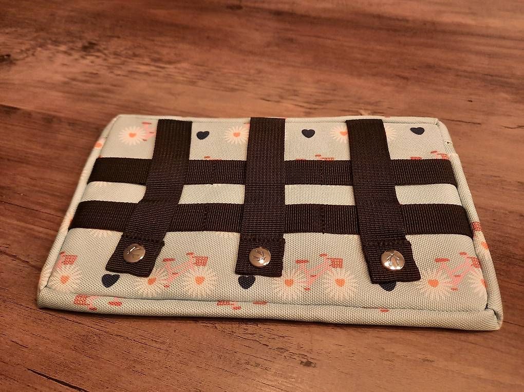 Taschen für Damen: Cabaia Fronttasche – Neu und originalverpackt aus Münchenbuchsee von blahblahblah 1
