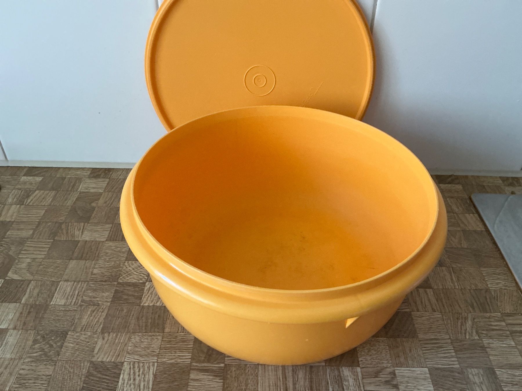Tupperware Recipients et similaires: Tupperware Schüssel – D'occasion à Birmensdorf ZH par Hilhan 1
